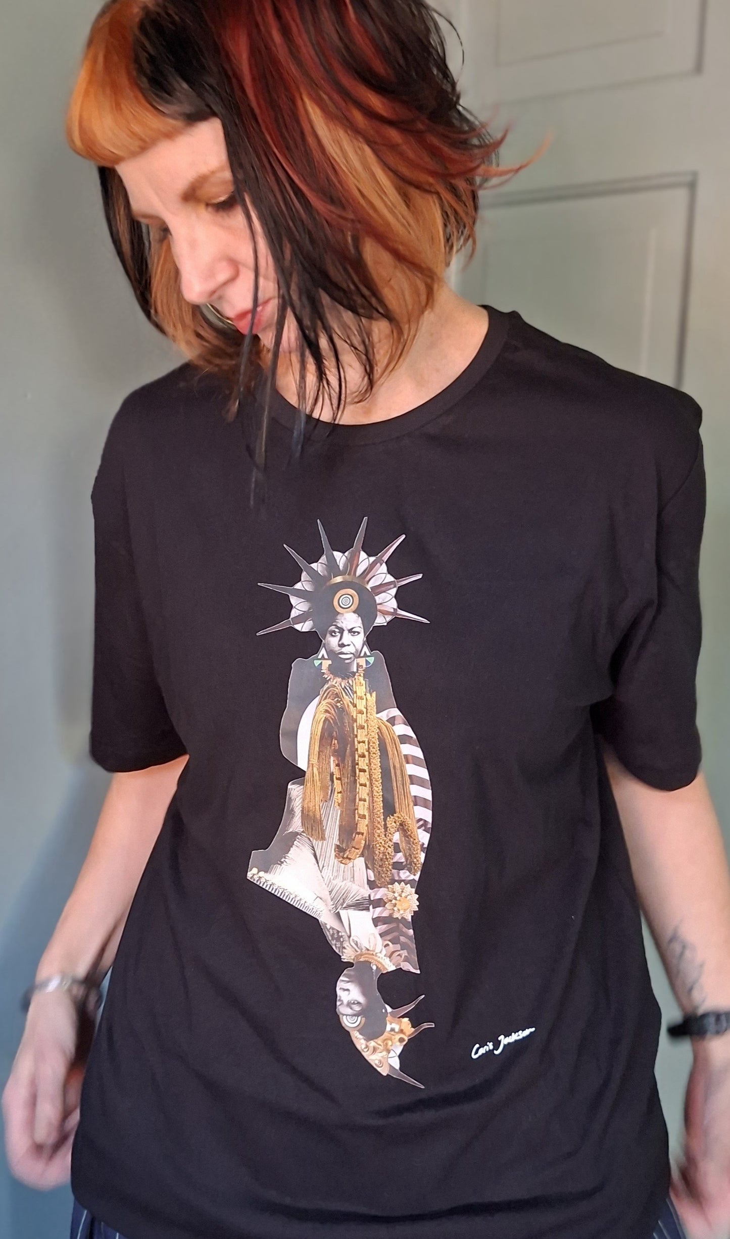 Nina unisex t-shirt 100% cotton