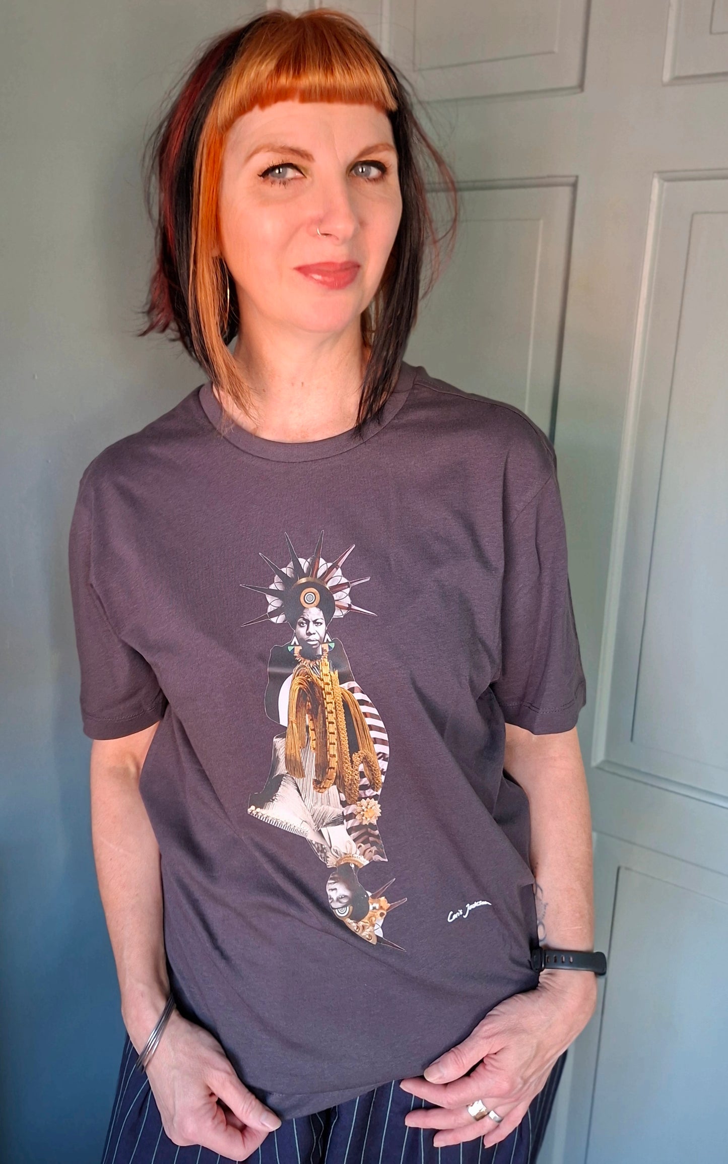 Nina unisex t-shirt 100% cotton